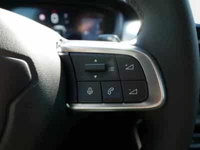 Jeep Avenger Summit e-Hybrid 1.2 (2026) - Foto 15
