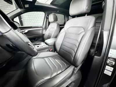 VW Touareg R-Line 4Motion 3.0 TDI 231 CV *PANO *MATRIX* 360° * ATTELAGE (2022) - Photo 7