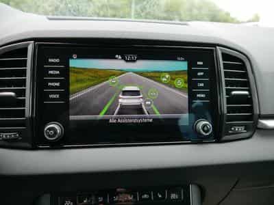 Skoda Karoq Selection 2.0 TDI DSG 4x4 (2026) - Photo 14