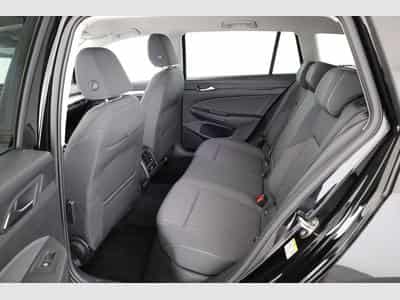 VW Golf Variant 1.5 eTSI 110 kW Life (2026) - Photo 10