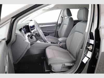 VW Golf Variant 1.5 eTSI 110 kW Life (2026) - Photo 9