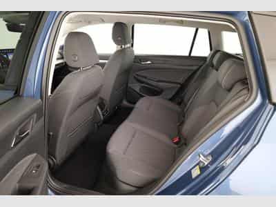 VW Golf Variant 1.5 eTSI 110 kW Life (2026) - Photo 10