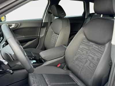 Audi A5 Avant Basis (2025) - Photo 15