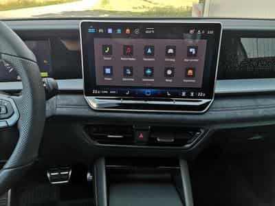 VW Tayron 2.0 TDI 142 kW 4Motion R-Line (2025) - Photo 6