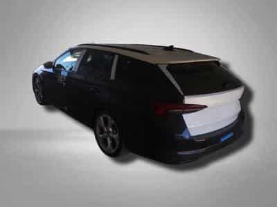 Skoda Octavia RS 2.0 TSI 7-Gang-DSG (2026) - Photo 2