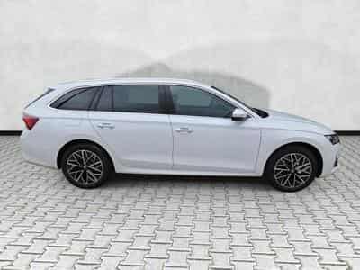 Skoda Octavia 2.0 TDI 110 kW Selection (2026) - Foto 8