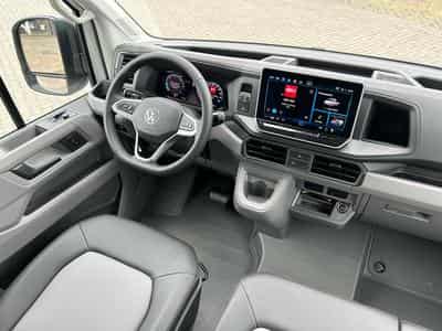 VW Crafter 35 2.0 TDI (2025) - Photo 7