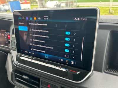 VW Crafter 35 2.0 TDI (2025) - Photo 9