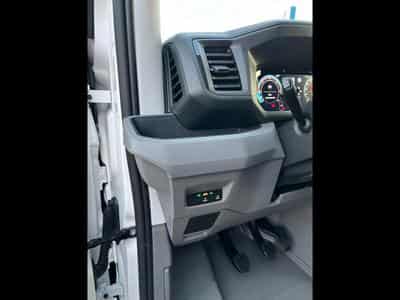 VW Crafter 30 2.0 TDI (2026) - Photo 4