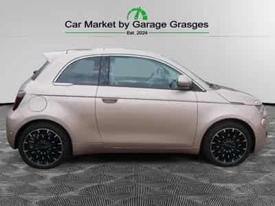 Fiat 500 BOCELLI 42 Kwh (2024) - Photo 6
