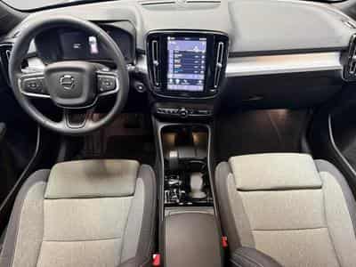 Volvo XC40 B3 Plus Dark / Essence (2025) - Photo 3