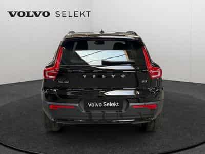 Volvo XC40 B3 Plus Dark / Essence (2025) - Photo 6