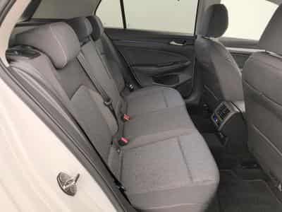 VW GOLF 8 1.5 eTSI EVO2 116 DSG7 Life Plus (2025) - Foto 4