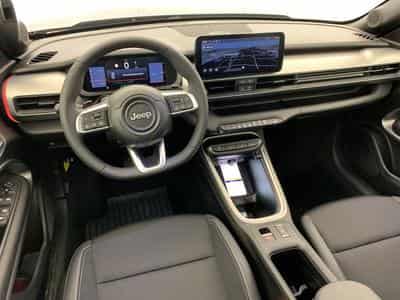 Jeep Avenger 1.2 Turbo T3 110 ch e-Hybrid BVR6 Summit (2026) - Foto 15