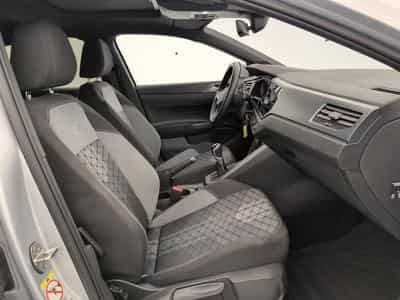 VW Taigo 1.0 TSI 116 BVM6 R-LINE (2025) - Photo 9