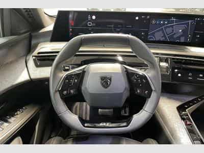Peugeot 5008 HYBRID 145CH E-DCS6 GT (2025) - Photo 15