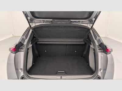 Peugeot 2008 100 S&S BVM6 Allure (2025) - Photo 11