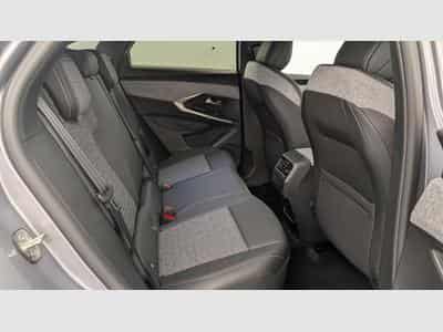 Peugeot 3008 Hybrid 145 e-DCS6 Allure (2025) - Photo 10