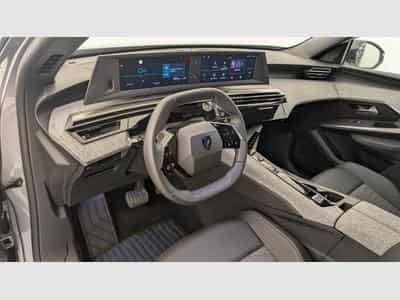 Peugeot 3008 Hybrid 145 e-DCS6 Allure (2025) - Photo 15