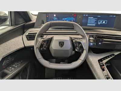 Peugeot 3008 Hybrid 145 e-DCS6 Allure (2025) - Photo 14