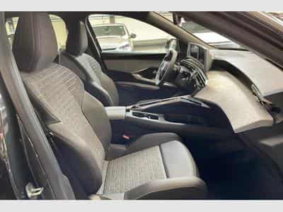 Peugeot 3008 Hybrid 145 e-DCS6 Allure (2025) - Photo 9