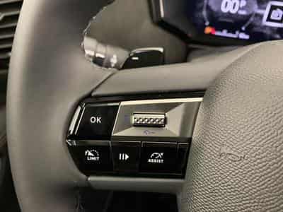 DS Automobiles DS4 Hybride 145 e-DCT6 Etoile - Alcantara (2025) - Photo 15