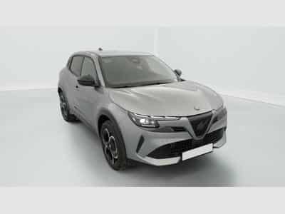 Alfa-Romeo Junior 1.2 Ibrida 145 ch e-DCT6 Ti (2026) - Photo 1