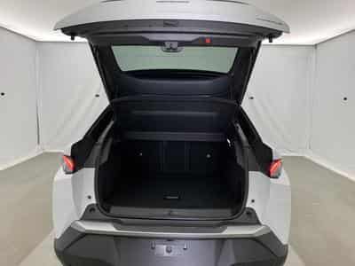 Peugeot 3008 Hybrid 145 e-DCS6 GT (2025) - Photo 11