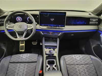 VW Tiguan 1.5 eTSI 150Cv DSG New R-Line *NAVI/COCKPIT/CAMERA/SG CH"* (2024) - Photo 8