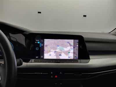 VW Golf 1.0 eTSI Life DSG NAVI / FULL LED / CARPLAY (2023) - Photo 11