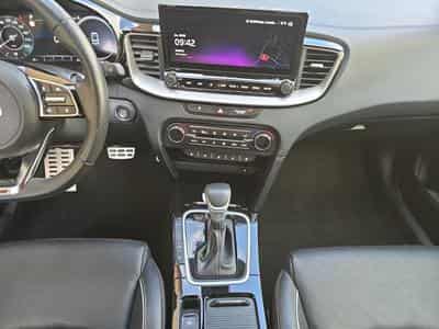 Kia Ceed GT Line 1.5T 160 DCT (2025) - Foto 12