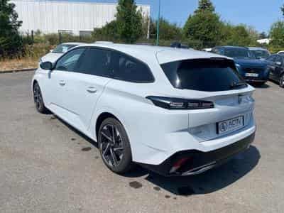Peugeot 308 1.5 BLUEHDI 130 ALLURE EAT8 (2025) - Photo 7