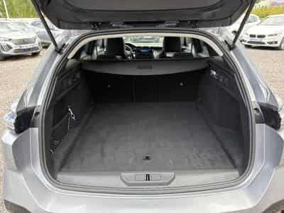 Peugeot 308 1.5 BLUEHDI 130 ALLURE EAT8 (2025) - Photo 15