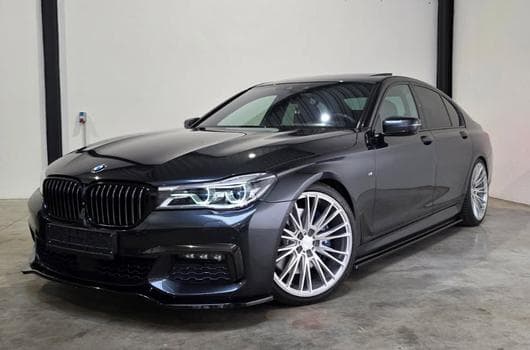 BMW 750