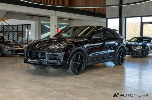 Porsche Cayenne Turbo GT (2022) - Photo 2