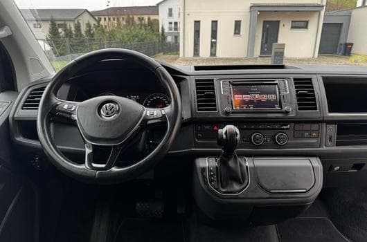 VW Multivan (2018) - Foto 9