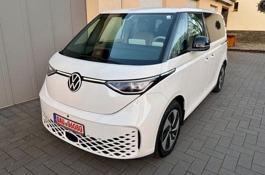 VW ID.Buzz 150 KW Pro (2023) - Photo 11