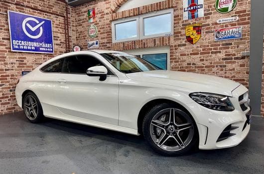 Mercedes C 200 C 200 Coupé 184cv Auto AMG-LINE (2023) - Photo 11
