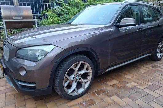 BMW X1 20i x xdrive 184 (2013) - Photo 6