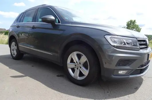 VW Tiguan 2.0 TSI DSG 4MOTION HIGHLINE (2018) - Photo 5