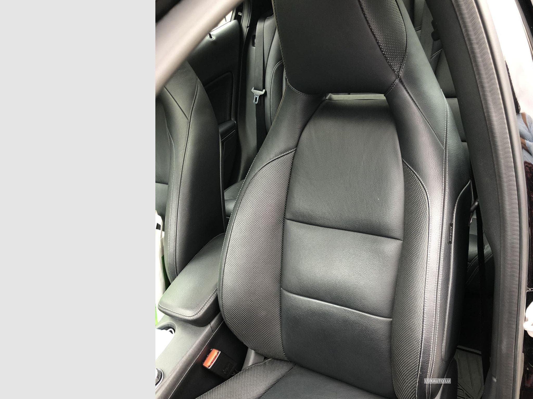 Mercedes GLA 200 200 7G-DCT (2015) - Foto 3