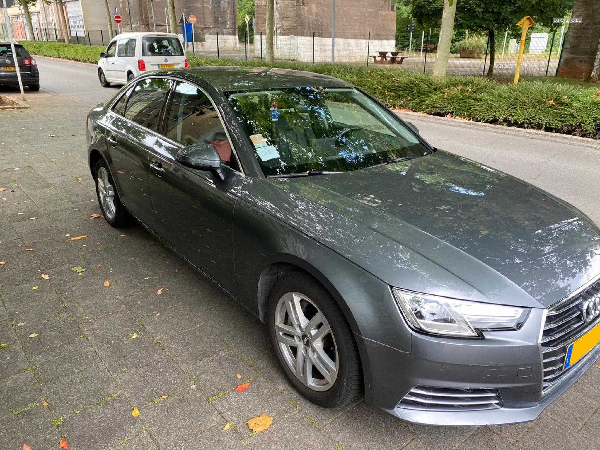 Audi A4 3.0 Tdi 218 Design S-Tronic (2017) - Photo 2