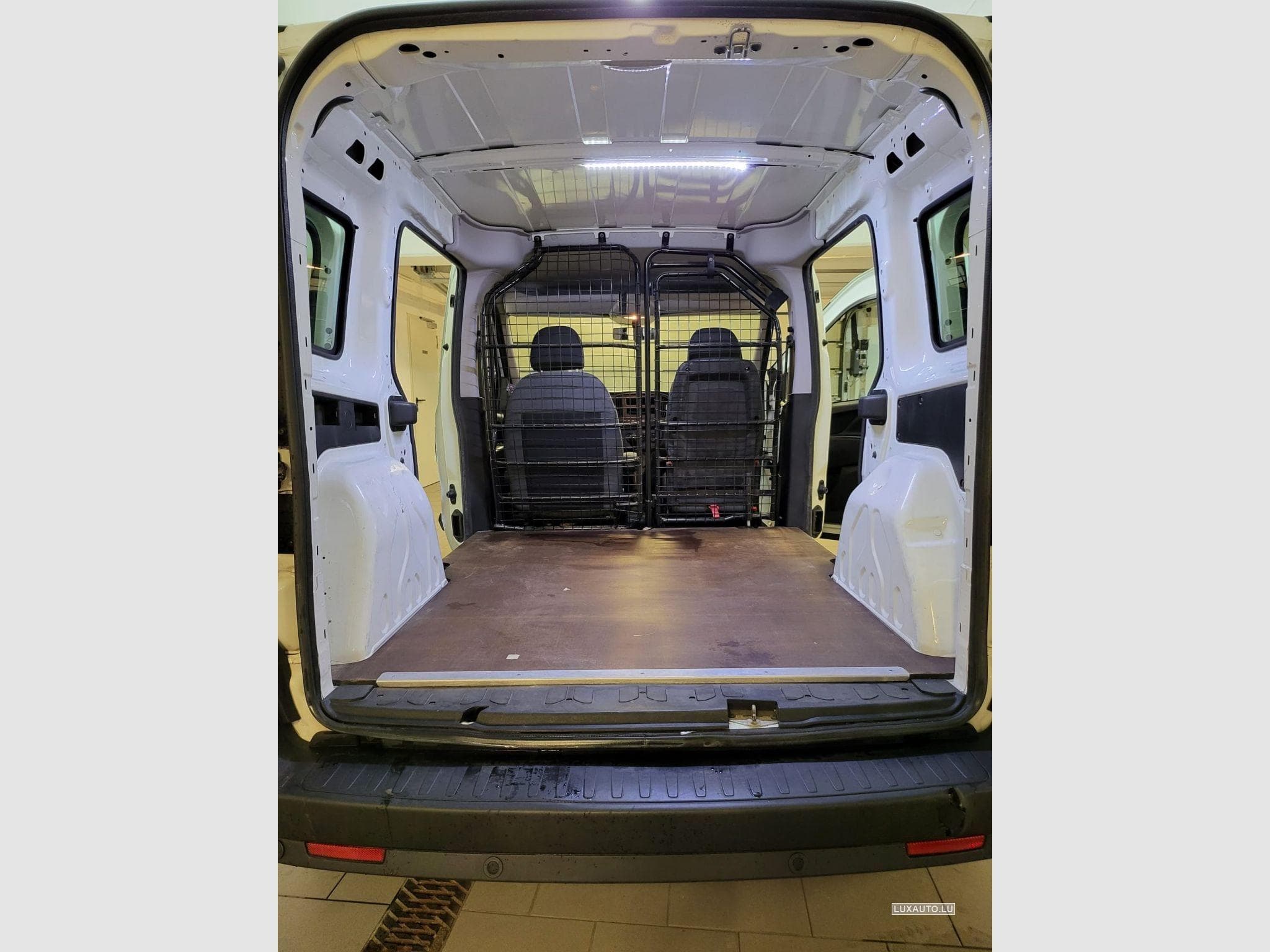 Fiat Doblo Cargo 1.3 Multijet (2016) - Photo 6