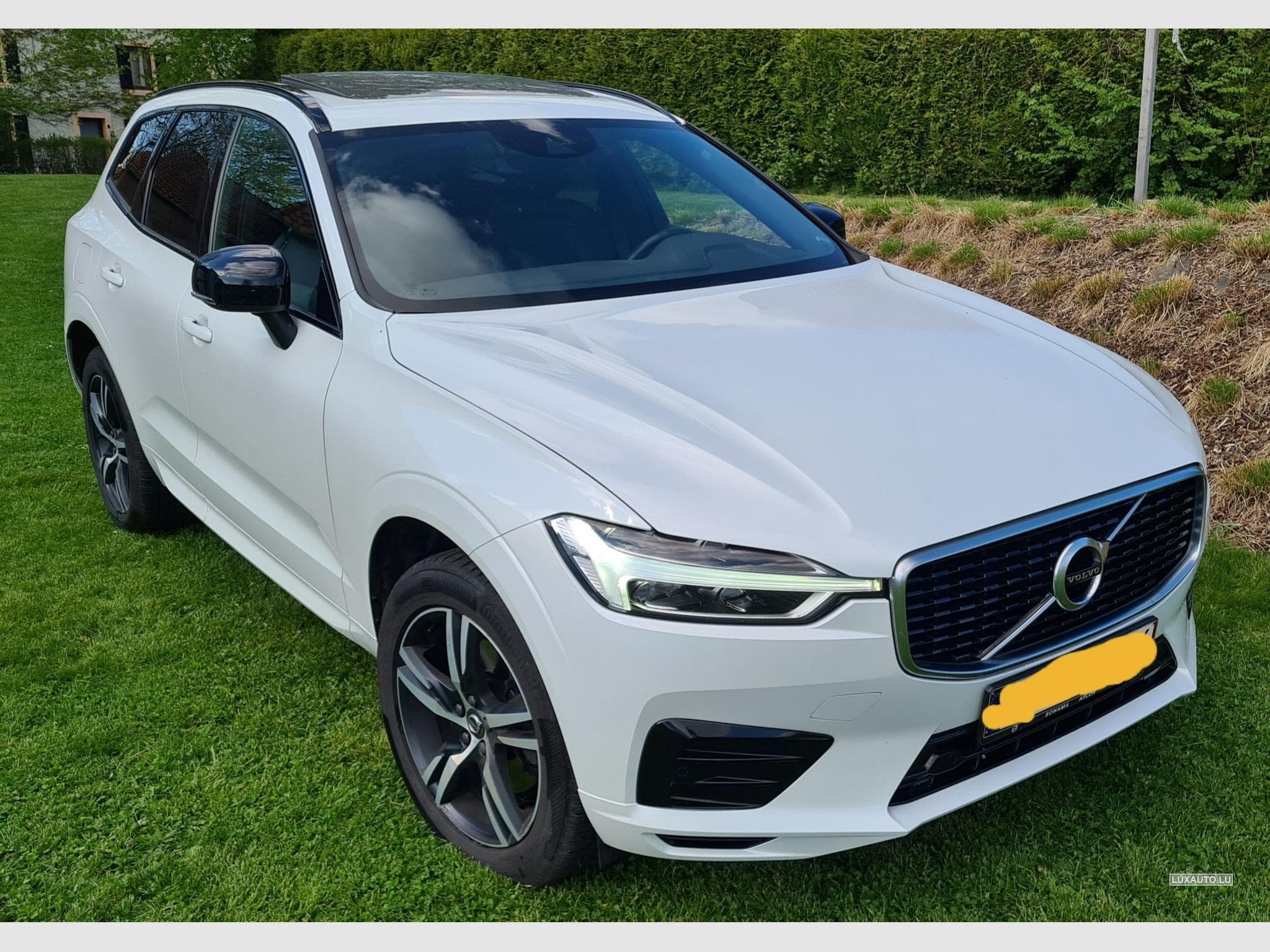 Volvo XC60 2.0 D4 190 R-Design Geartronic (2019) - Foto 1