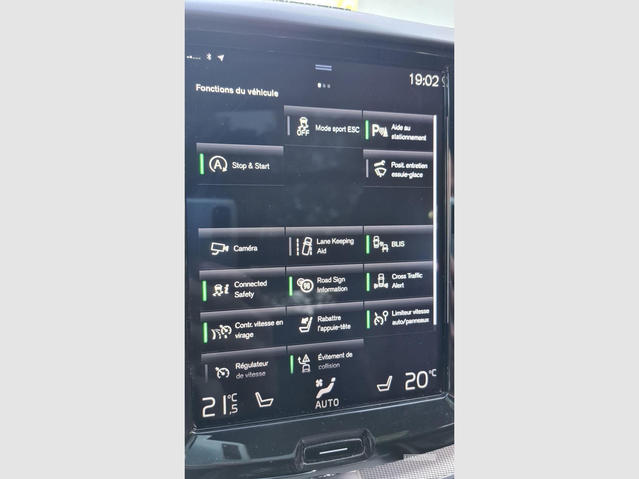 Volvo XC60 2.0 D4 190 R-Design Geartronic (2019) - Foto 6