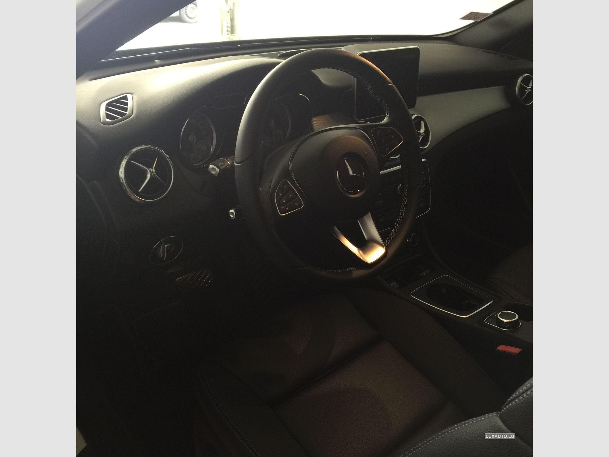 Mercedes GLA 200 200 7G-DCT (2016) - Foto 2