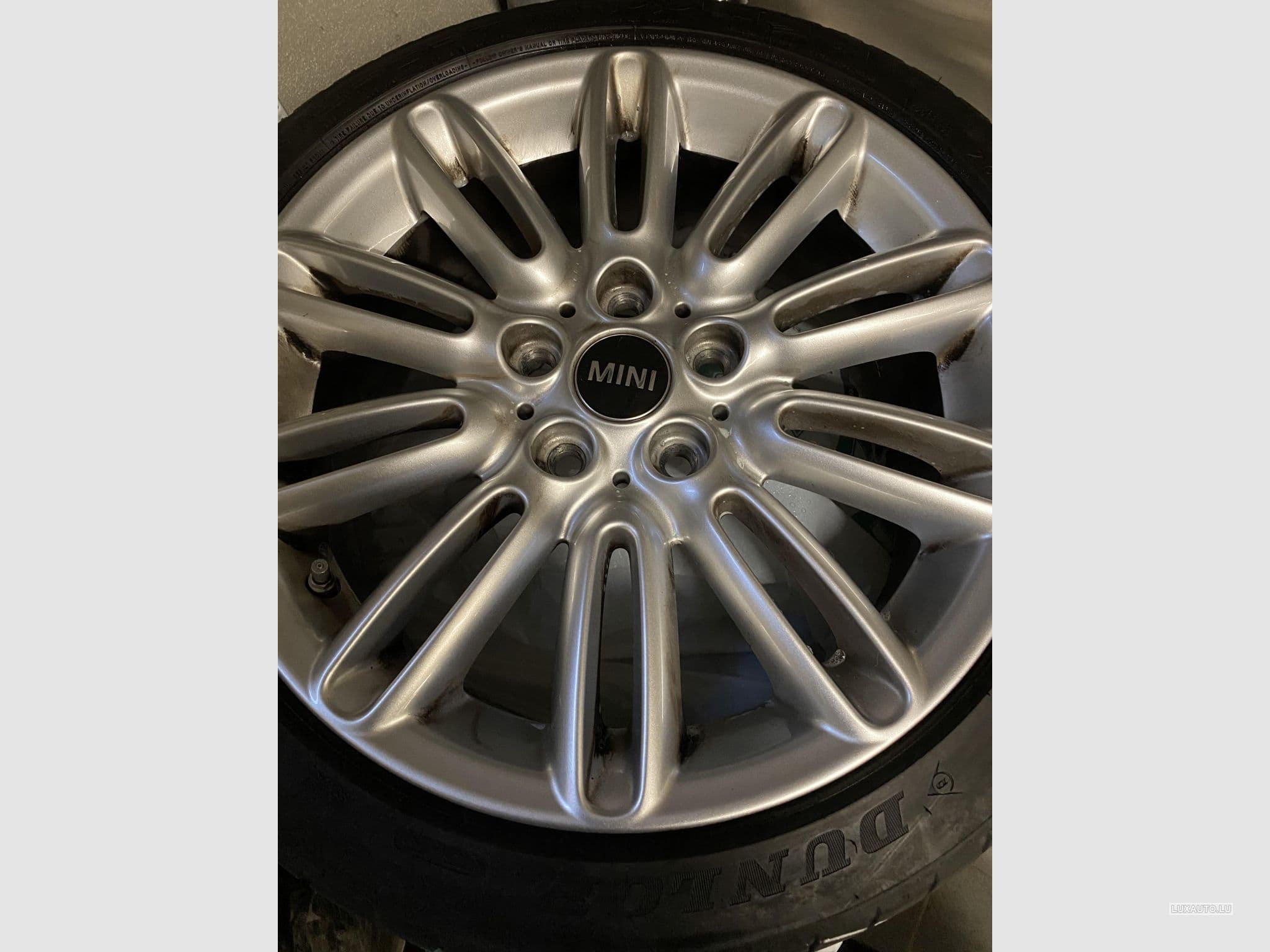 Mini Cooper (2017) - Photo 1