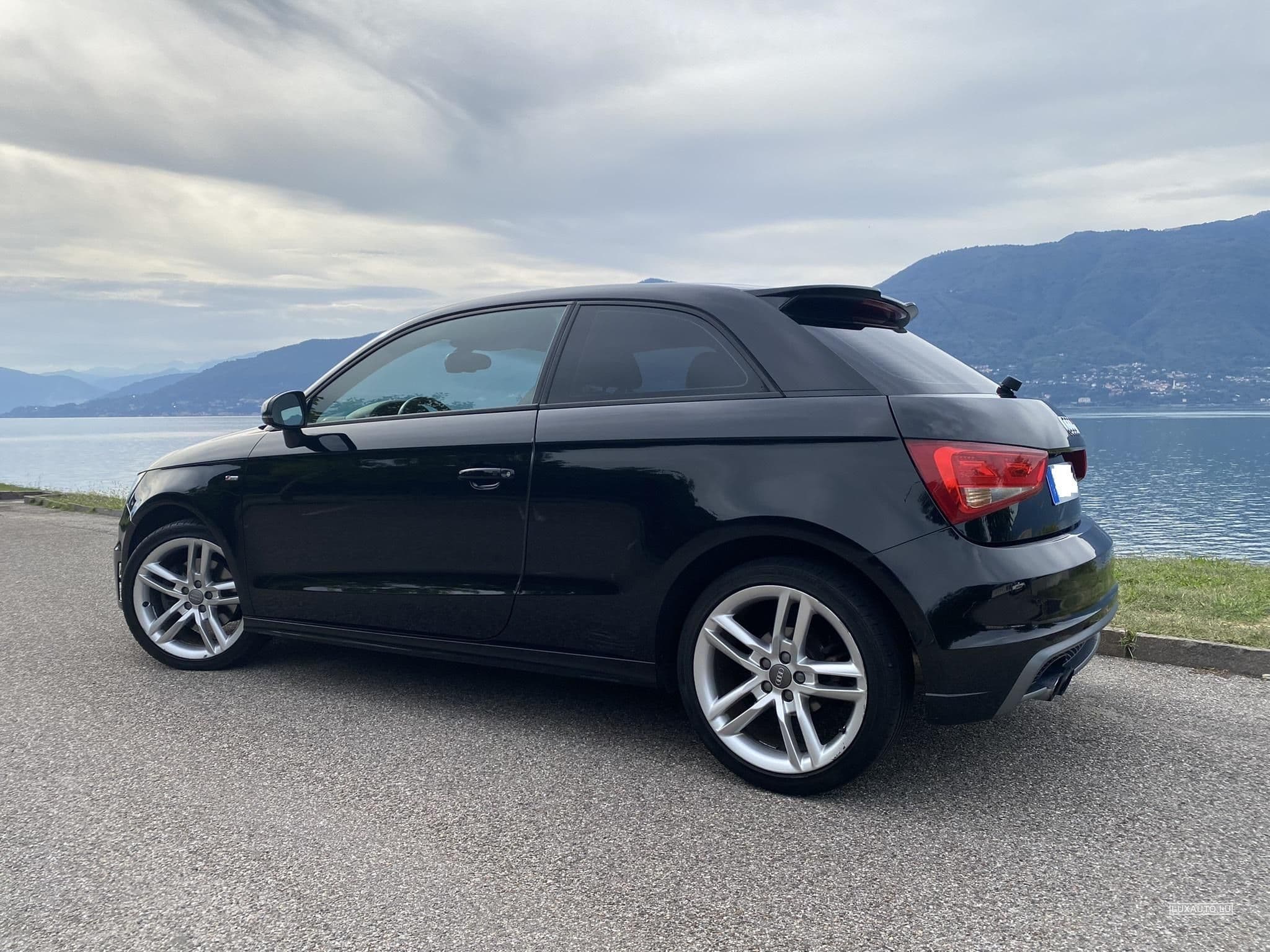 Audi A1 1.4 TFSI 185 Ambition Luxe S tronic (2011) - Foto 3