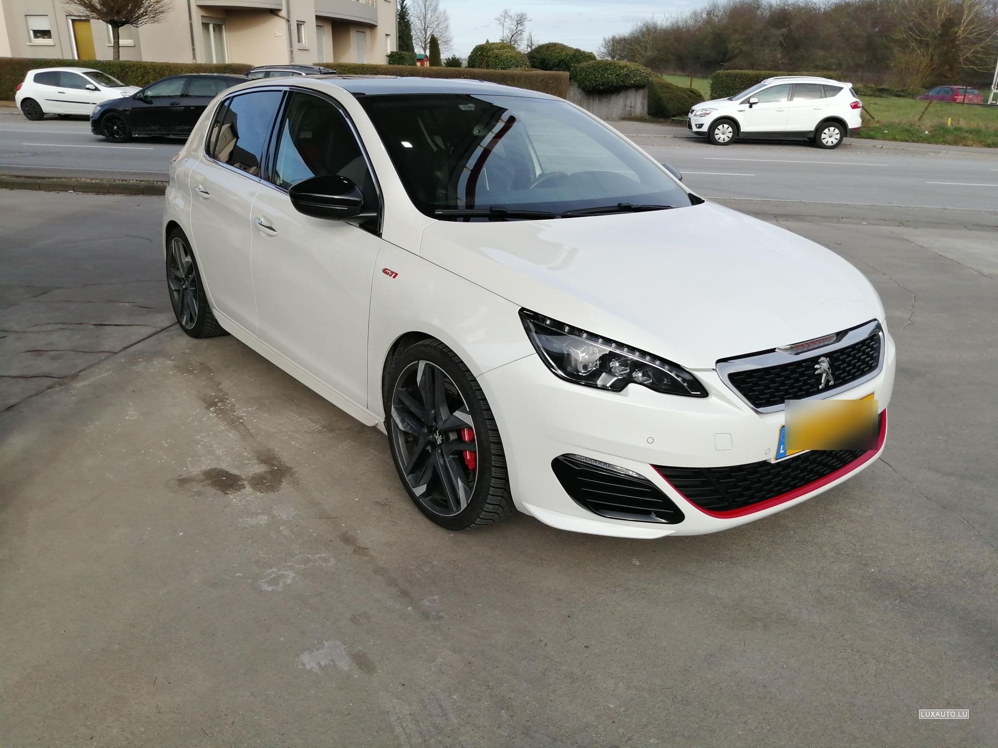 Peugeot 308 GTI 272CV (2016) - Foto 1