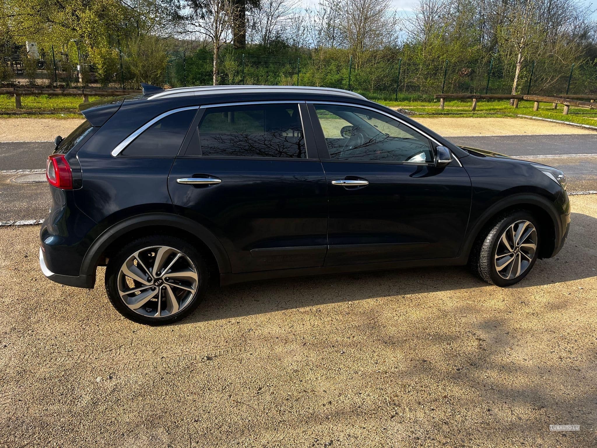 Kia Niro 1.6 GDi Sense DCT (EU6d) (2018) - Foto 3